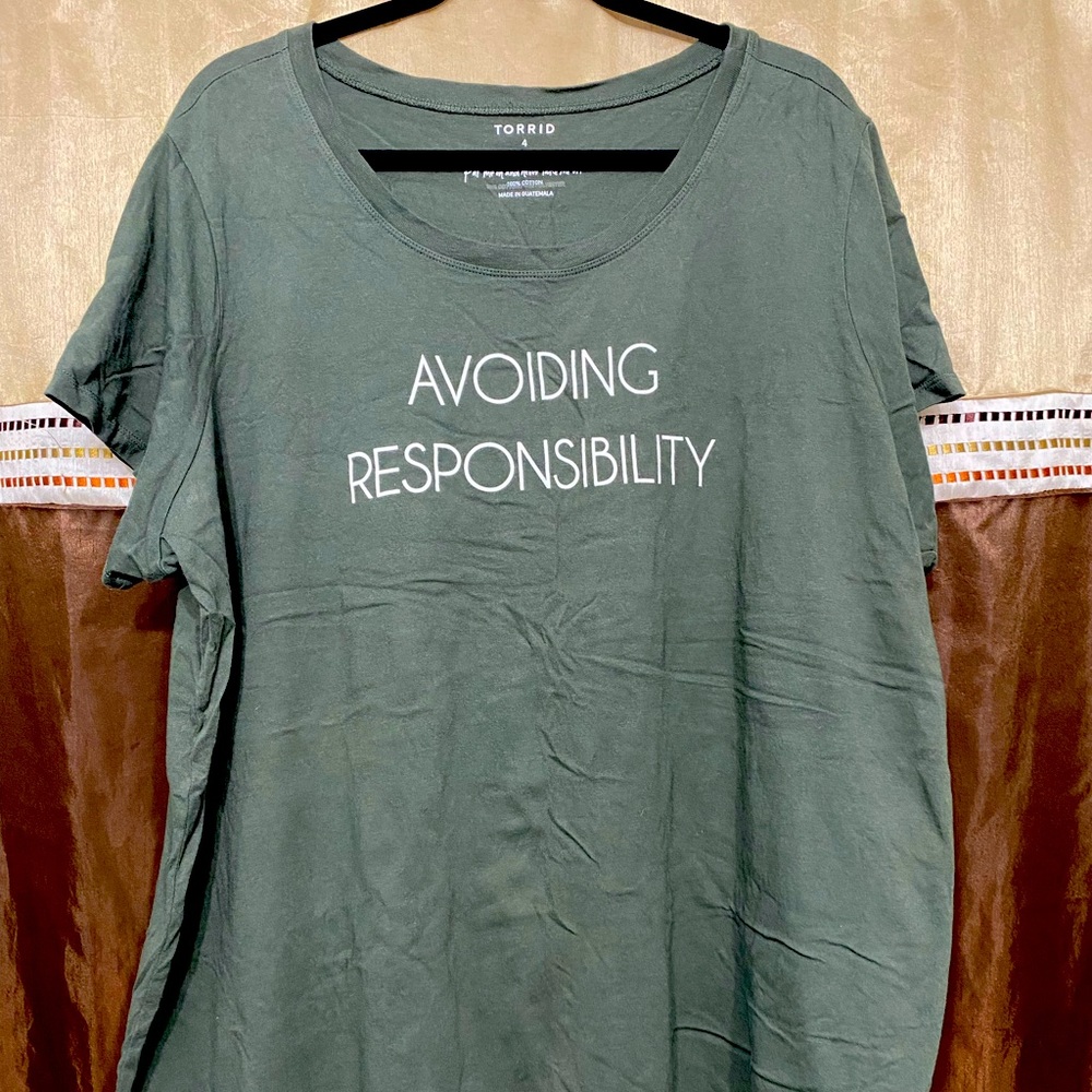 Torrid Plus Size 4X Short Sleeve Tee